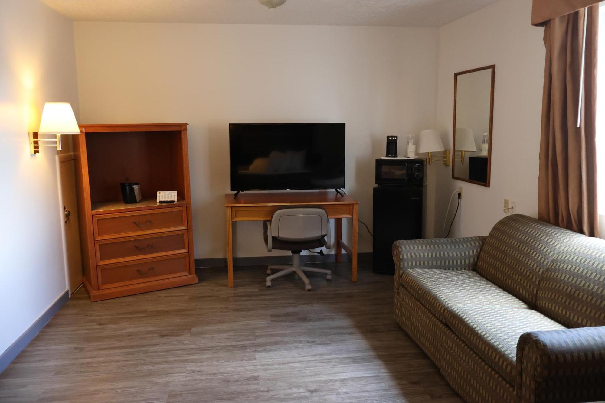 Motel Super 8 By Wyndham Price Extérieur photo